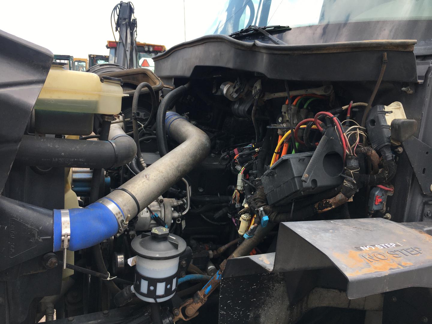 ./imagenes/INVOICE/2019/16983/CAMION INTERNATIONAL 7600 CON TRANSPORTADOR DE ALGODON  (9).JPG